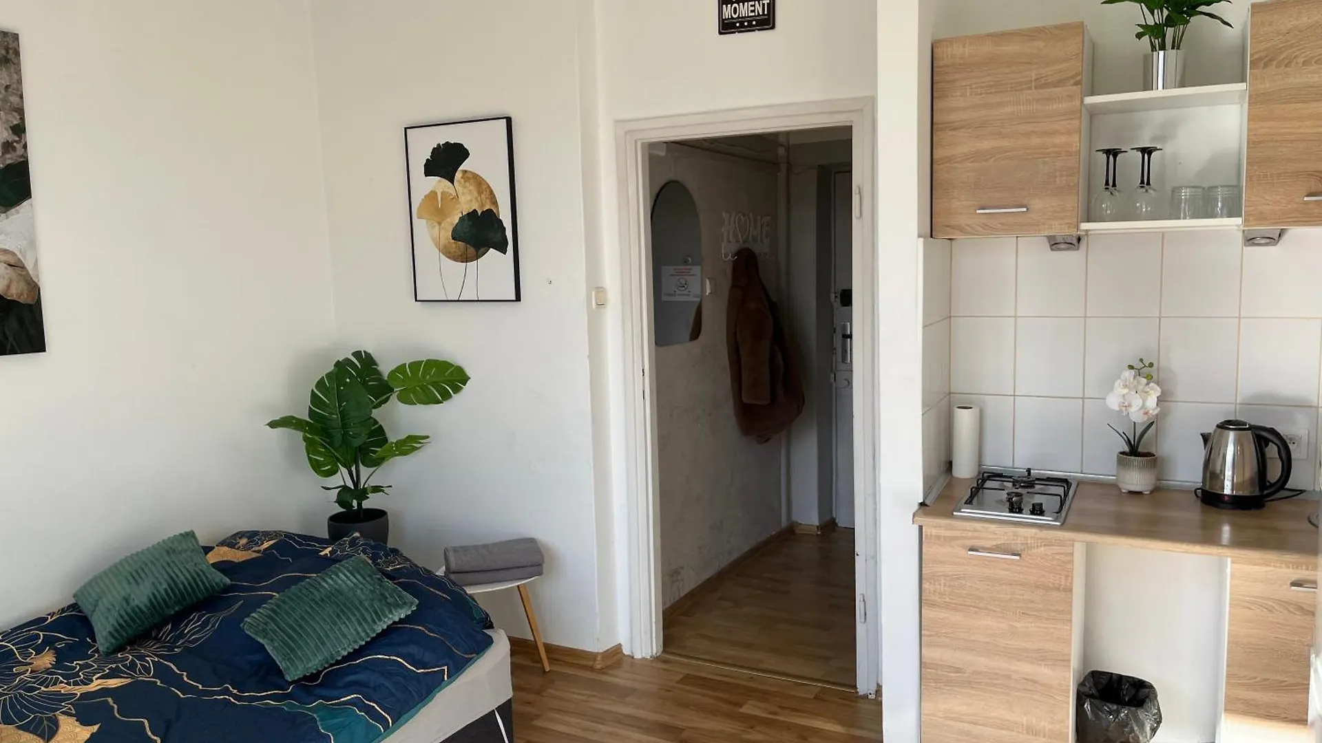 Daire Sloneczny Apartament Na Zoliborzu Dla 2 Osob Przy Arkadii Varşova